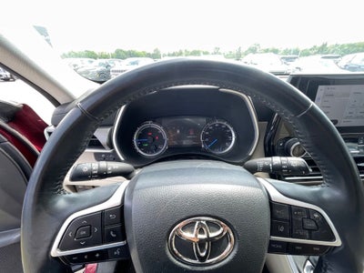 2023 Toyota Highlander Hybrid XLE