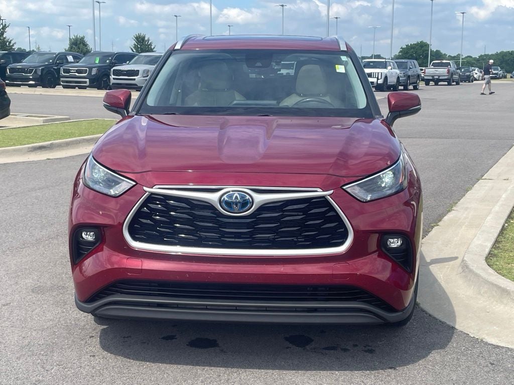 2023 Toyota Highlander Hybrid XLE