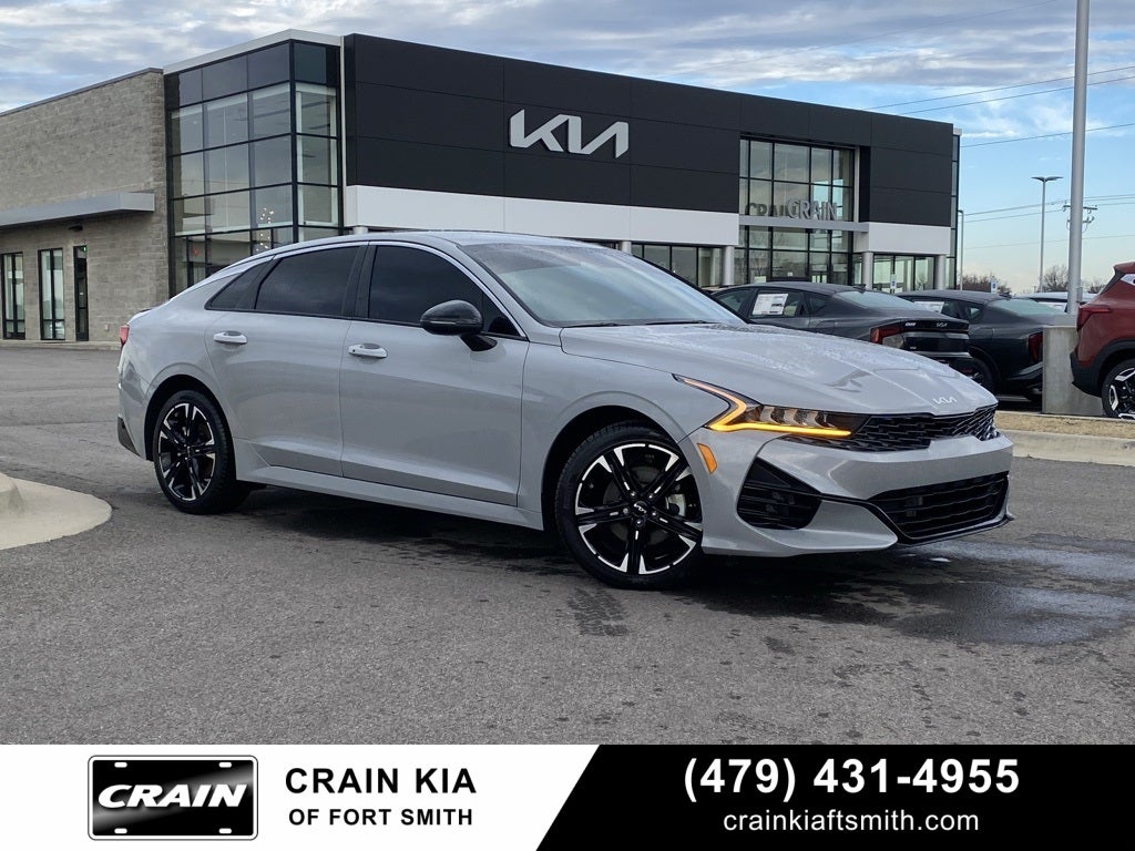 2024 Kia K5 GT-Line HEATED SEATS / NAV