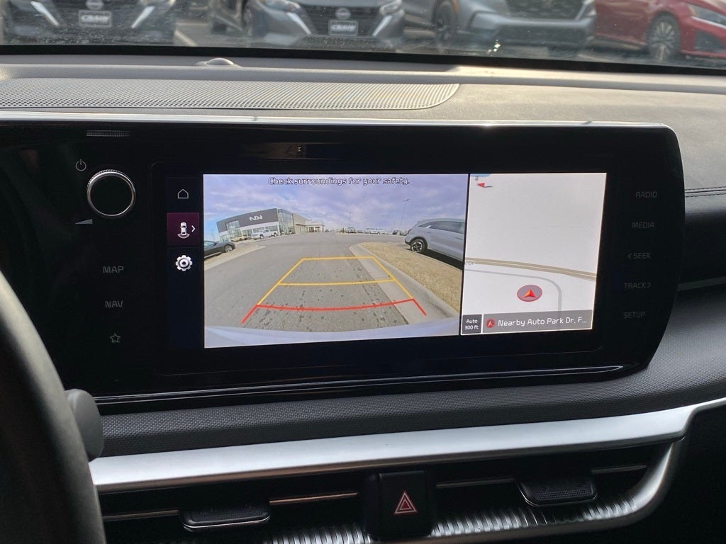 2024 Kia K5 GT-Line HEATED SEATS / NAV