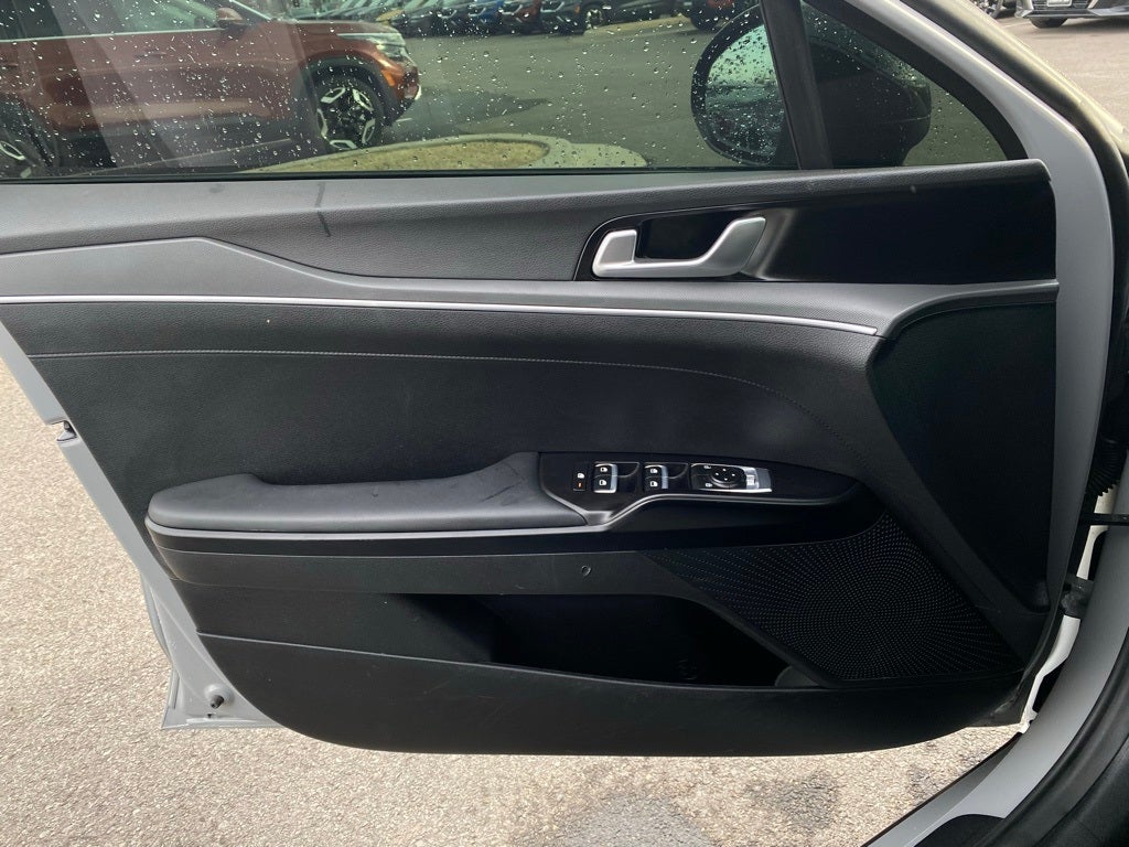 2024 Kia K5 GT-Line HEATED SEATS / NAV