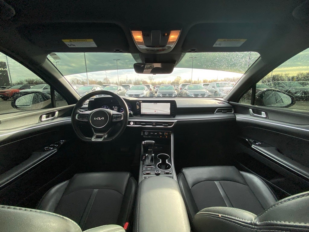 2024 Kia K5 GT-Line HEATED SEATS / NAV