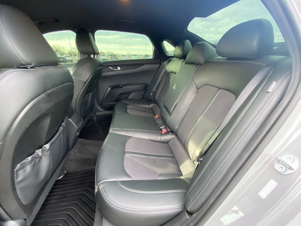 2024 Kia K5 GT-Line HEATED SEATS / NAV