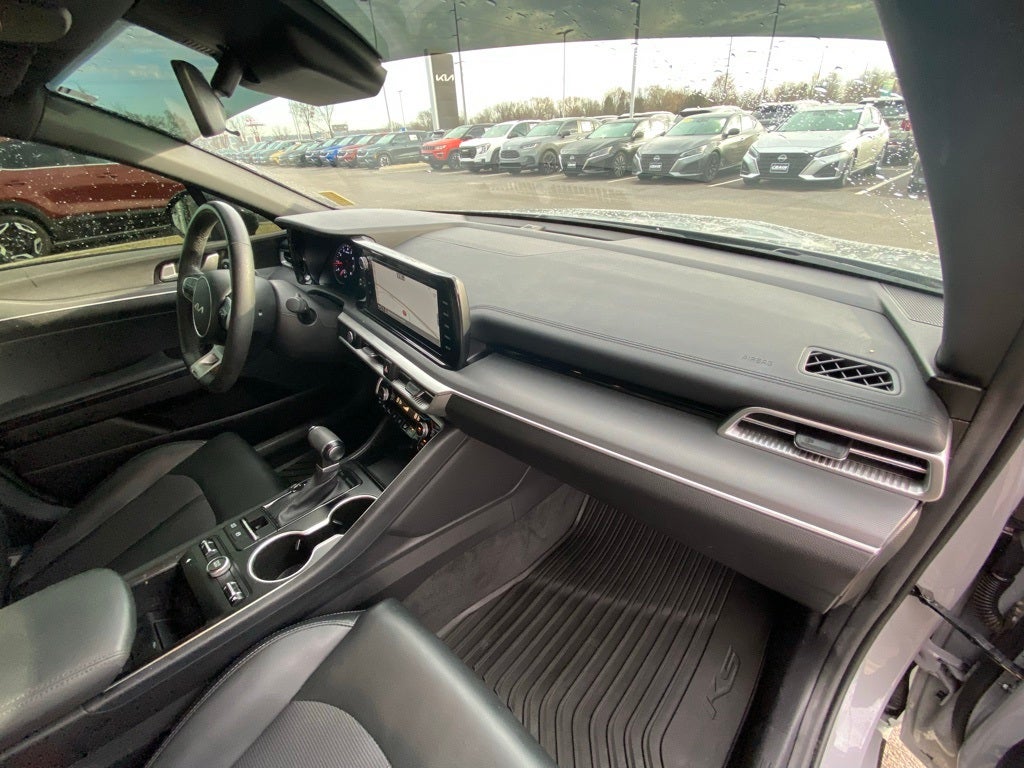 2024 Kia K5 GT-Line HEATED SEATS / NAV