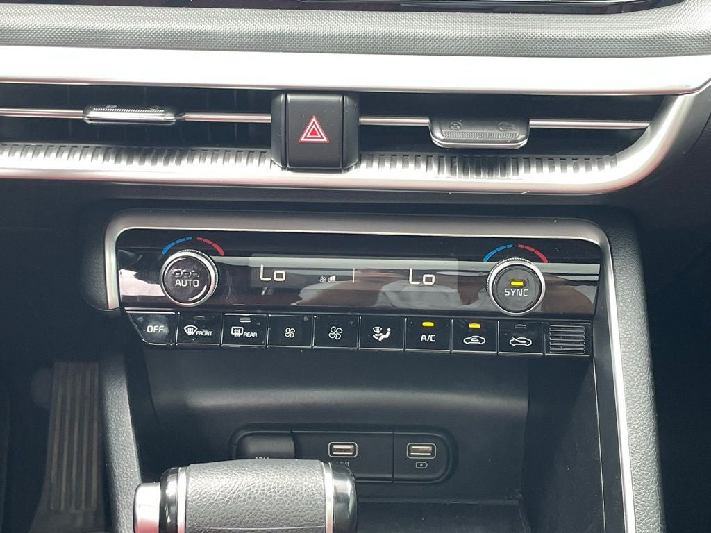 2022 Kia K5 GT-Line