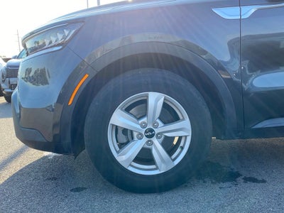 2023 Kia Sorento LX 3RD ROW / CLEAN CARFAX
