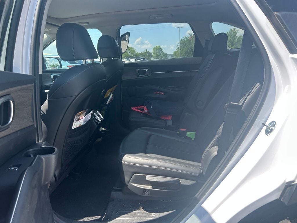 2023 Kia Sorento EX MOONROOF / NAV / LEATHER / HEATED SEATS
