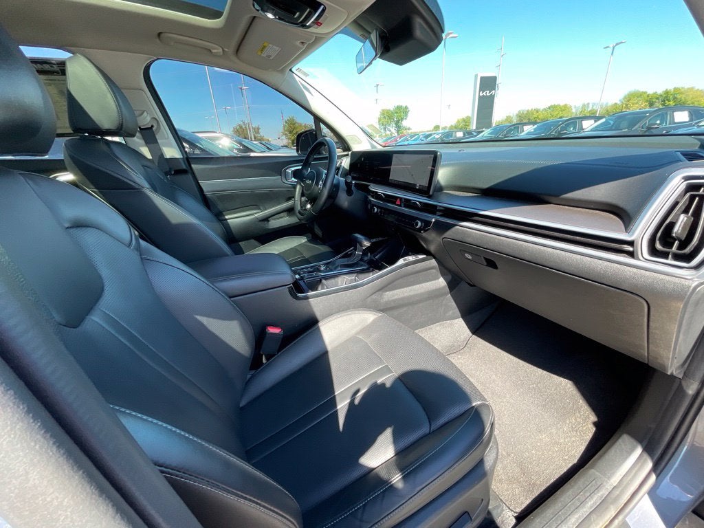2025 Kia Sorento SX MOONROOF / LEATHER / 3RD ROW