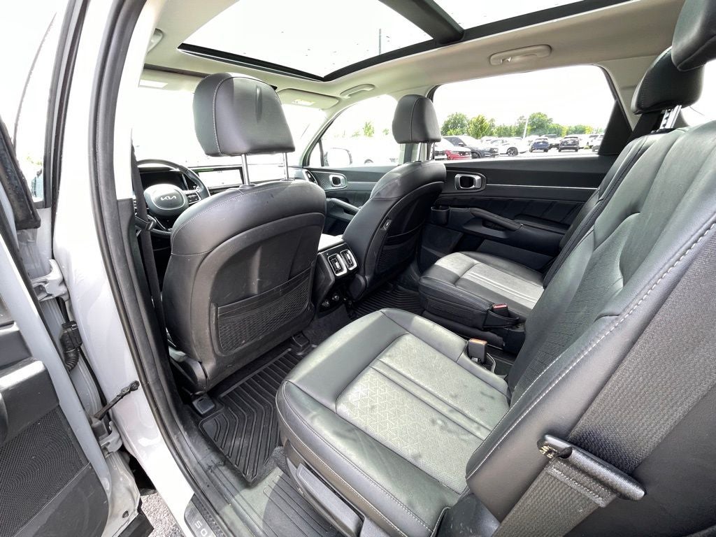 2023 Kia Sorento SX NAV / ONE OWNER / LEATHER