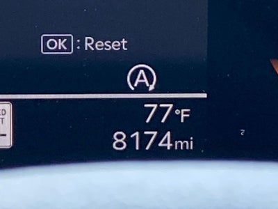 2025 Kia Sorento S MOONROOF / ONE OWNER / HEATED SEATS