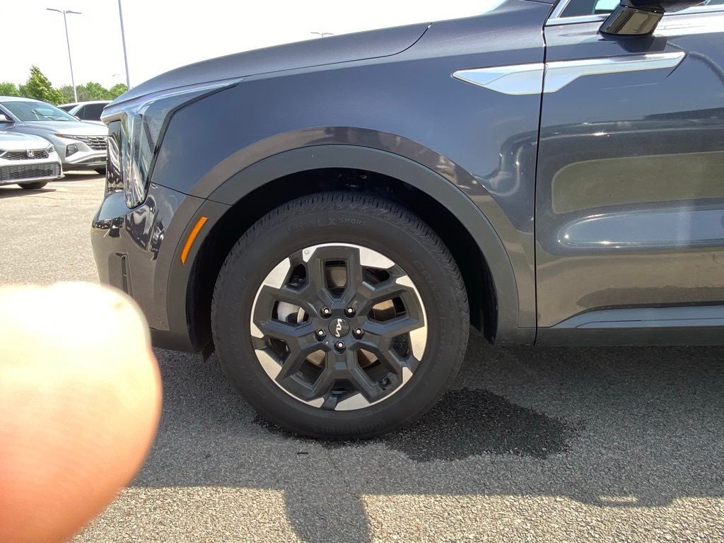 2025 Kia Sorento S MOONROOF / ONE OWNER / HEATED SEATS