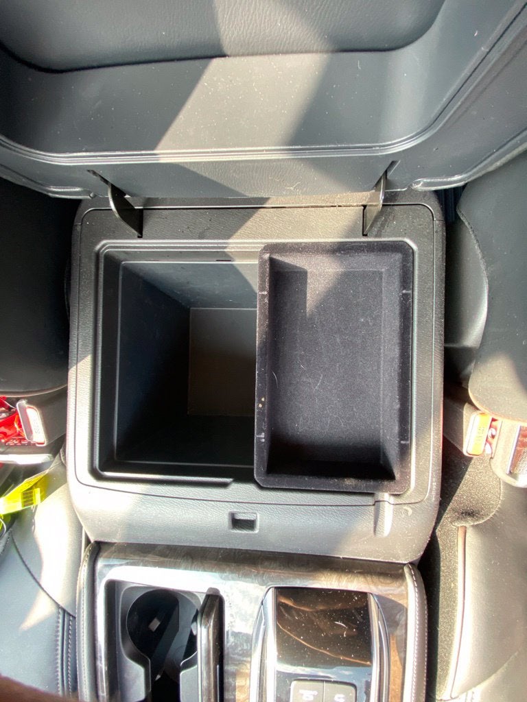 2024 Nissan Armada Platinum MOONROOF / HEATED SEATS / NAV