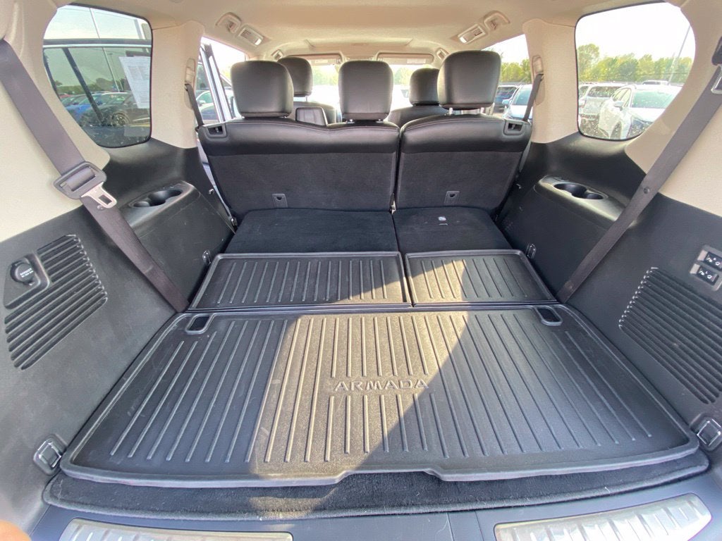 2024 Nissan Armada Platinum MOONROOF / HEATED SEATS / NAV