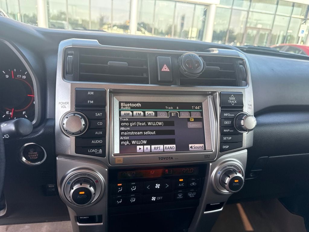 2010 Toyota 4Runner Limited / MOONROOF / 4X4 V6