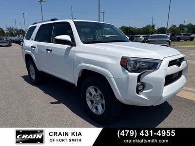 2022 Toyota 4Runner SR5