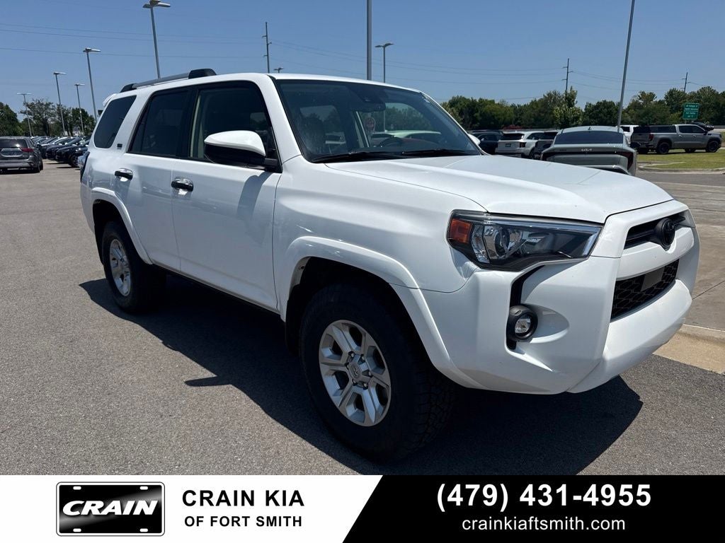 2022 Toyota 4Runner SR5