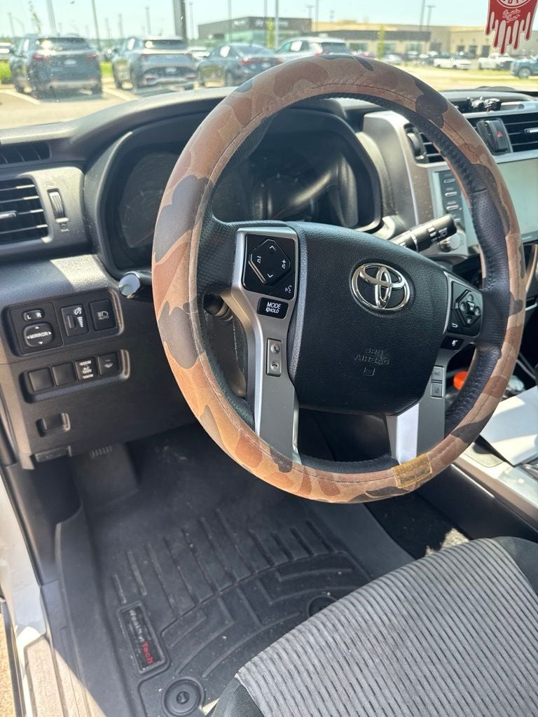 2022 Toyota 4Runner SR5