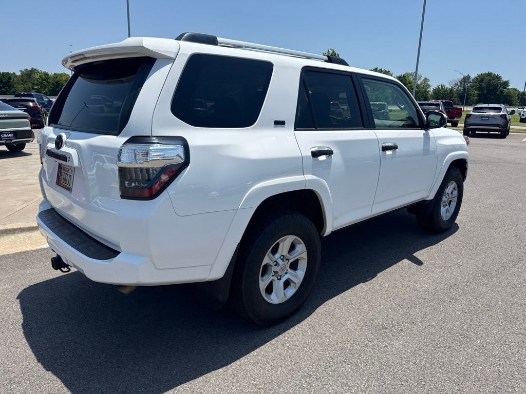 2022 Toyota 4Runner SR5