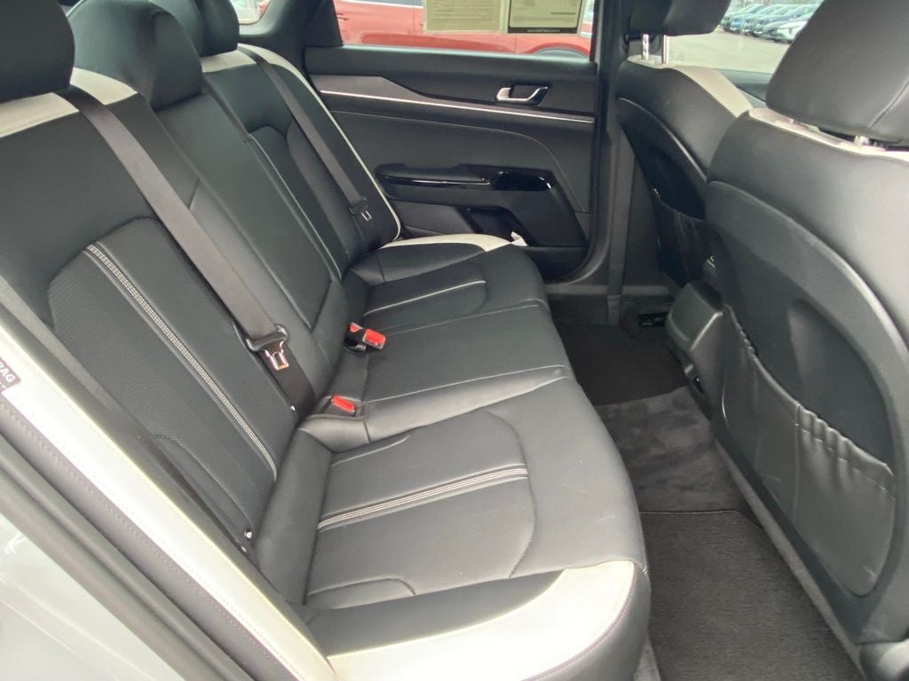 2025 Kia K5 GT-Line HEATED SEATS / ONE OWNER