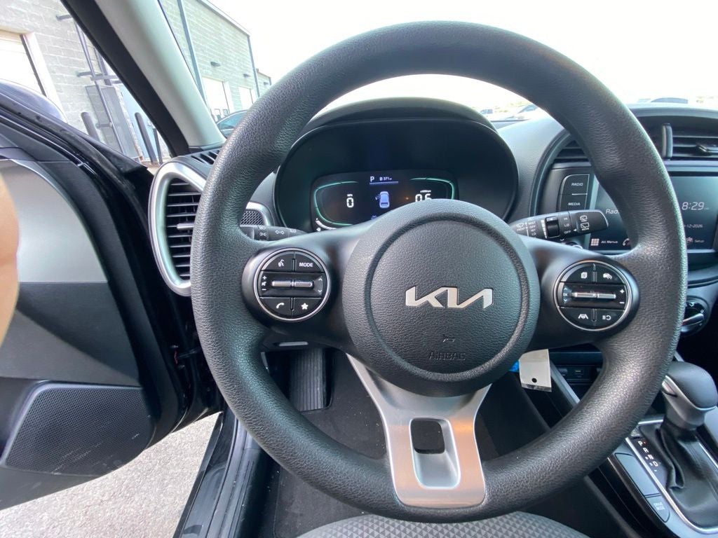 2024 Kia Soul LX TECHNOLOGY PACKAGE