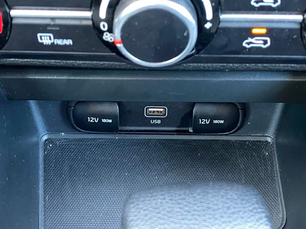 2024 Kia Soul LX TECHNOLOGY PACKAGE