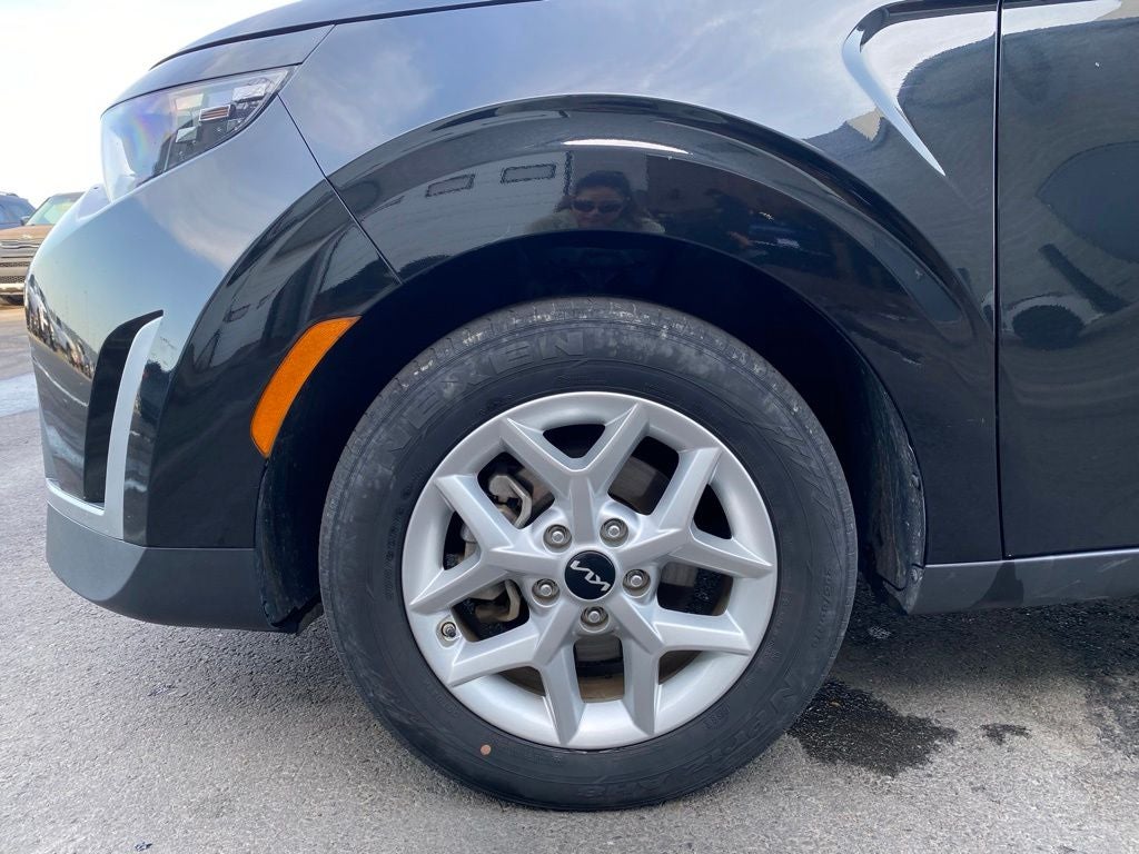 2024 Kia Soul LX TECHNOLOGY PACKAGE