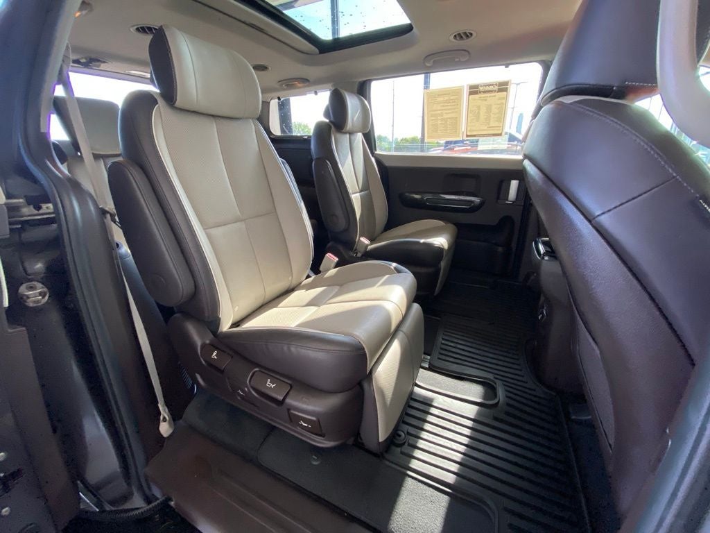 2016 Kia Sedona SXL DUAL MOONROOF / LEATHER / HEATED SEATS
