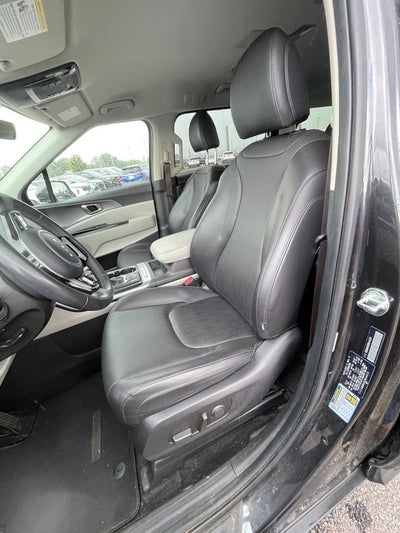 2024 Kia Carnival LX