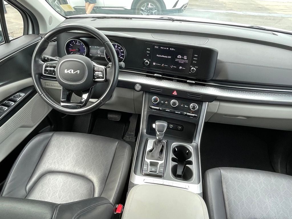 2024 Kia Carnival LX ONE OWNER / CLEAN CARFAX