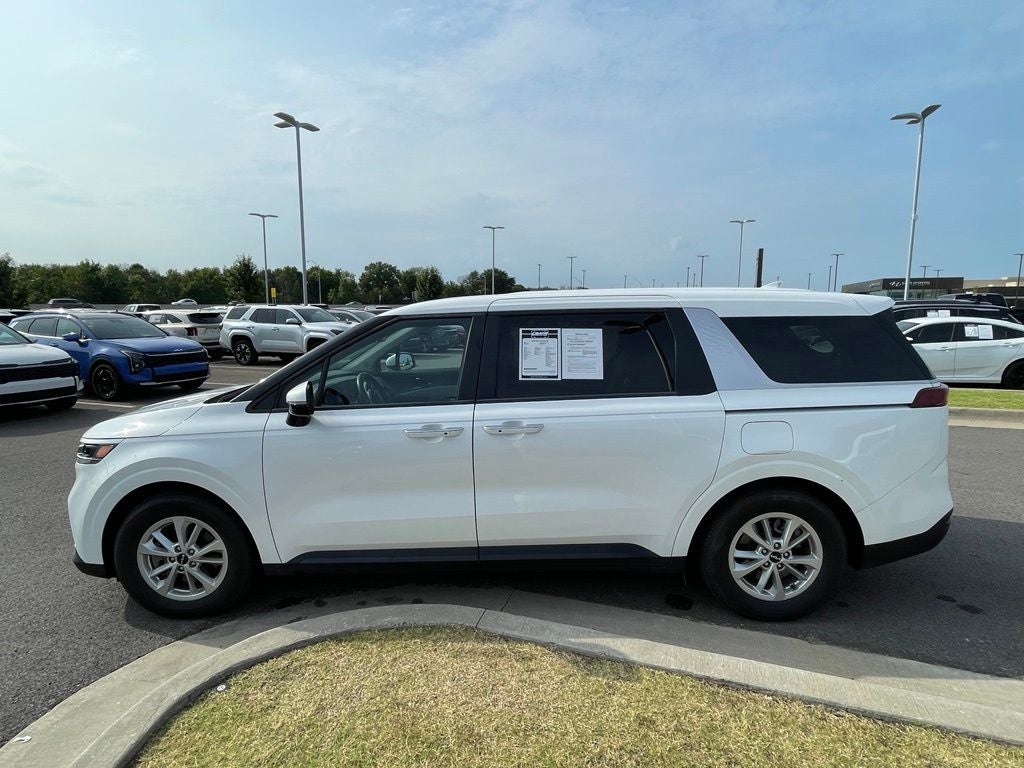 2024 Kia Carnival LX ONE OWNER / CLEAN CARFAX