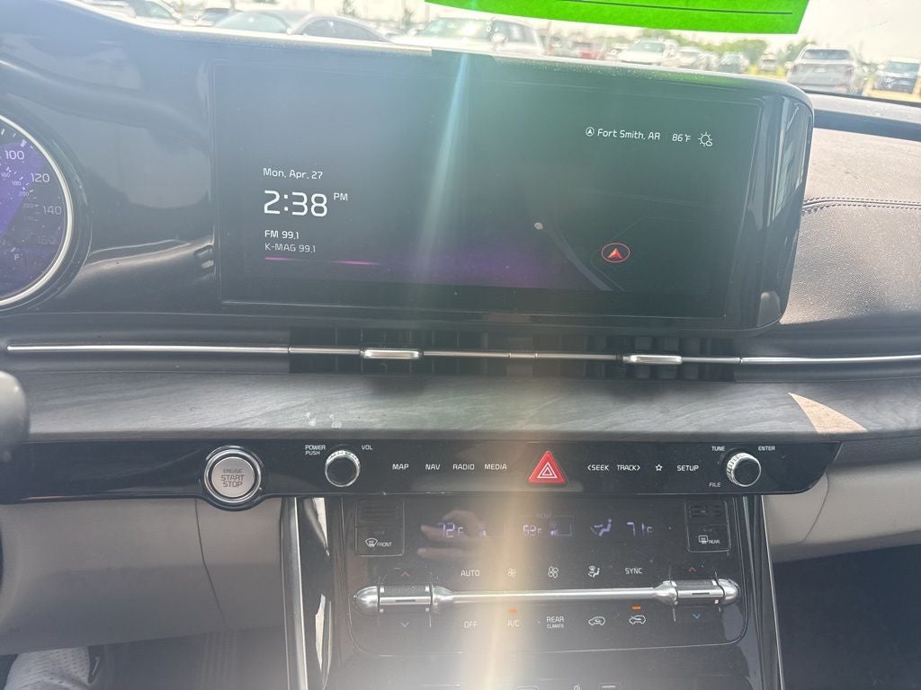 2024 Kia Carnival EX HEATED SEATS / NAV / SUNROOF