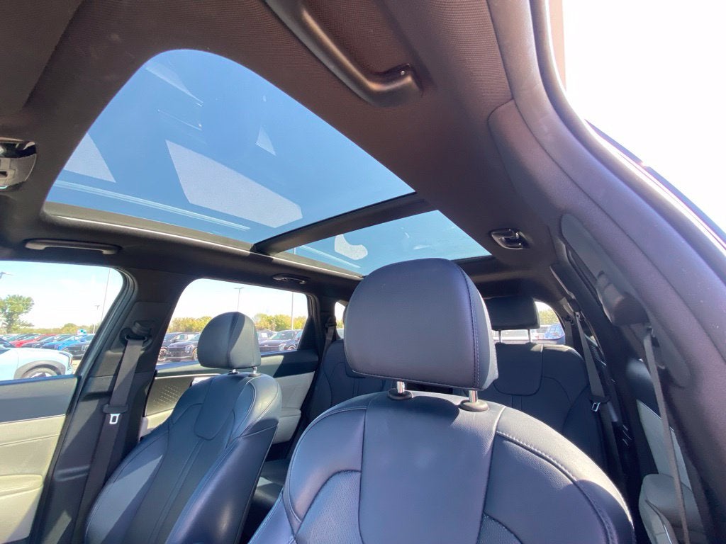 2022 Kia Sorento Plug-In Hybrid SX Prestige AWD / HEATED SEATS / LEATHER / NAV / 3RD ROW