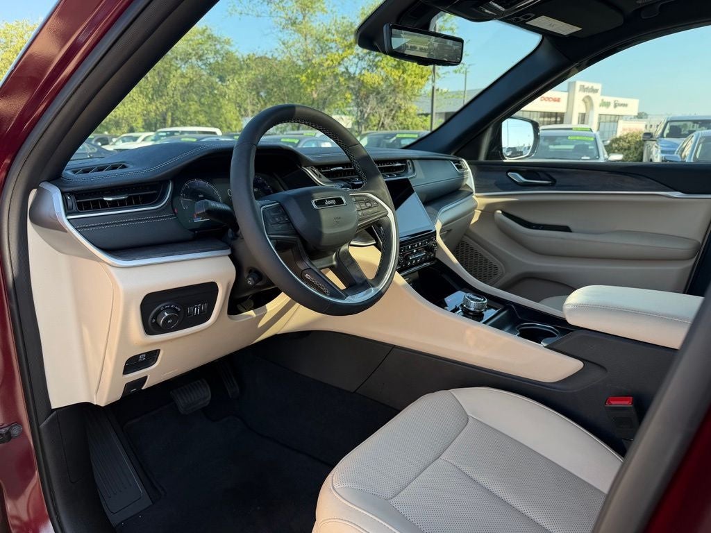 2025 Jeep Grand Cherokee Limited *Luxury Tech Group II
