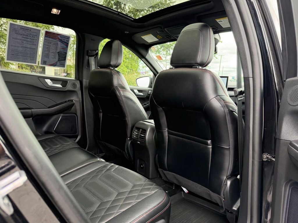 2024 Ford Escape ST-Line Elite
