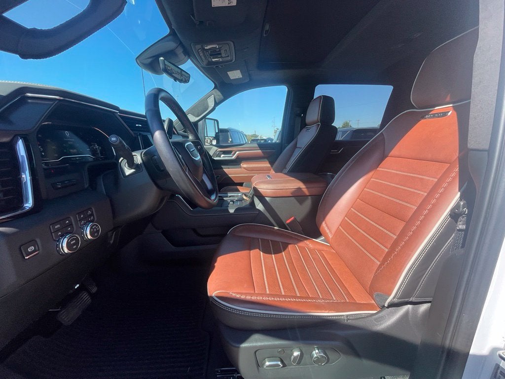 2025 GMC Sierra 2500HD Denali Ultimate