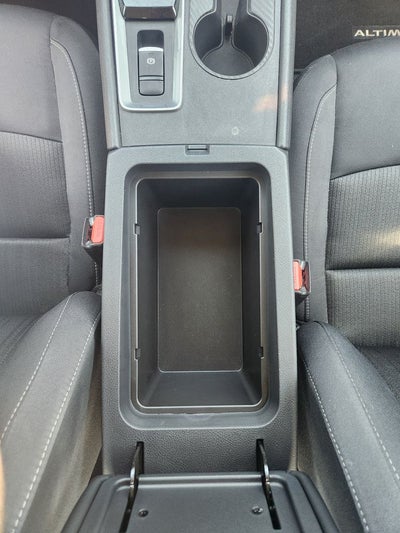 2025 Nissan Altima 2.5 SV *One Owner, Clean Carfax