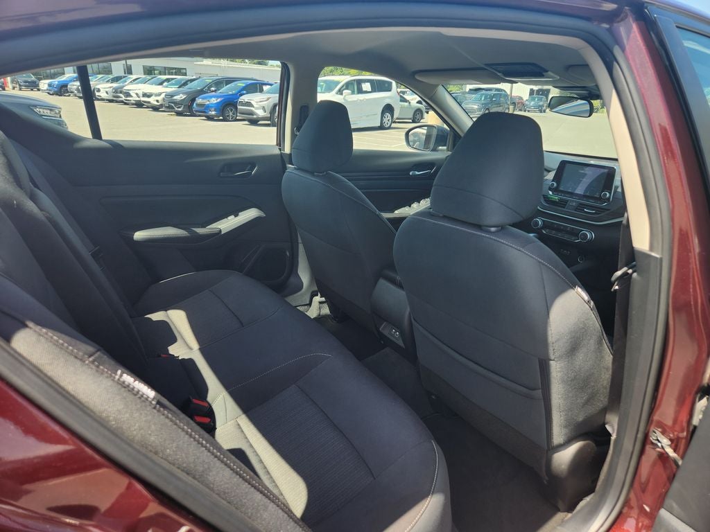 2025 Nissan Altima 2.5 SV *One Owner, Clean Carfax