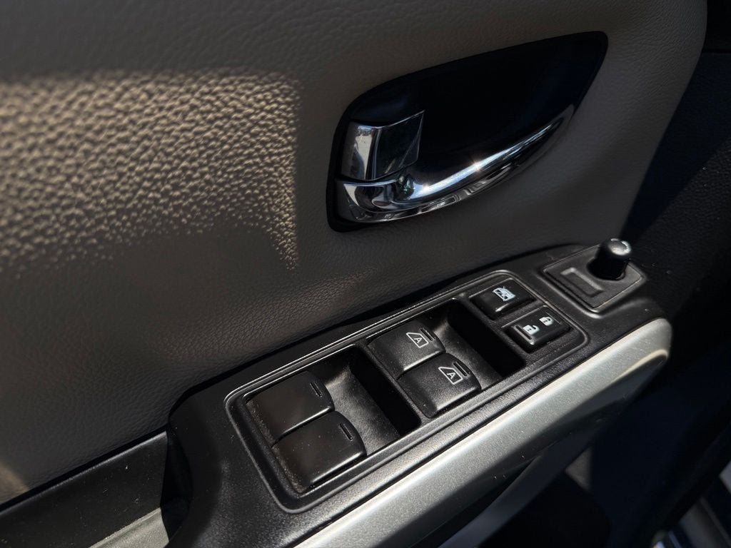 2018 Nissan Titan SV