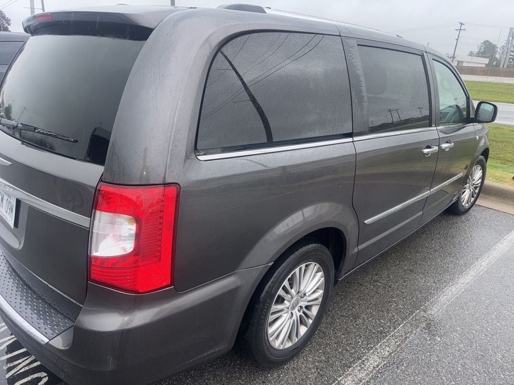 2014 Chrysler Town & Country Touring-L 30th Anniversary