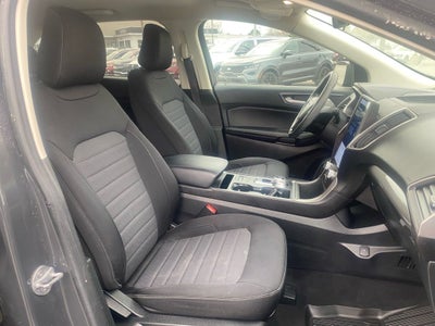 2021 Ford Edge SE