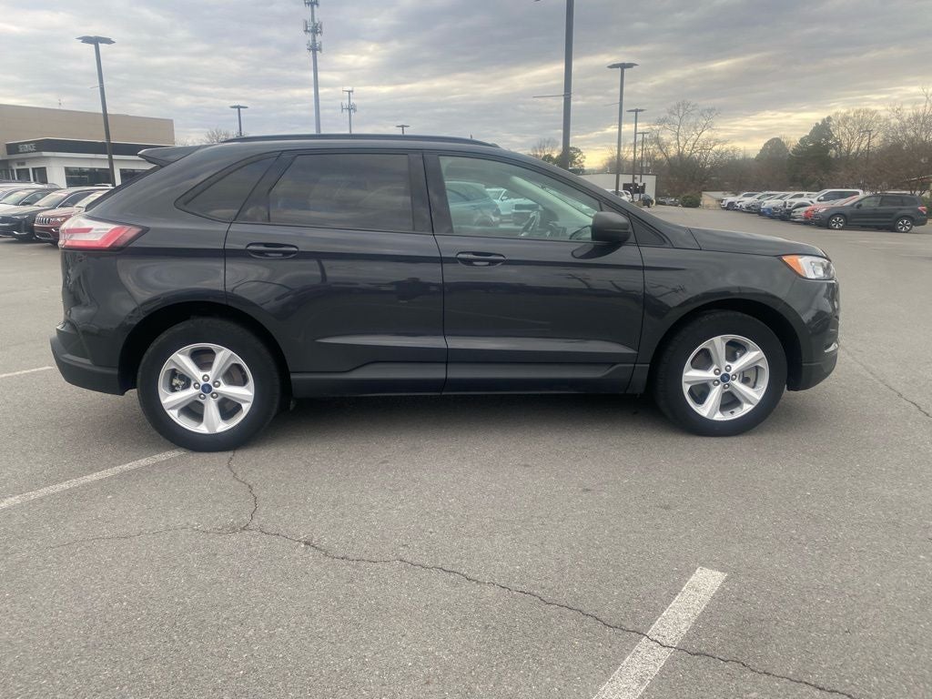 2021 Ford Edge SE