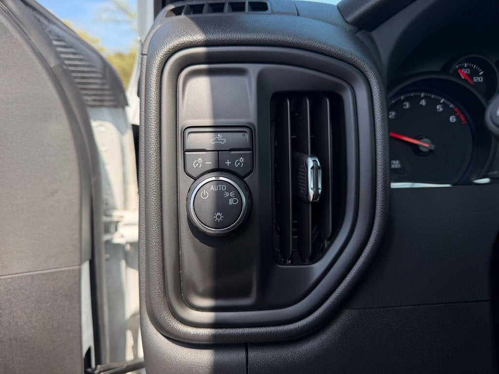 2023 Chevrolet Silverado 1500 WT