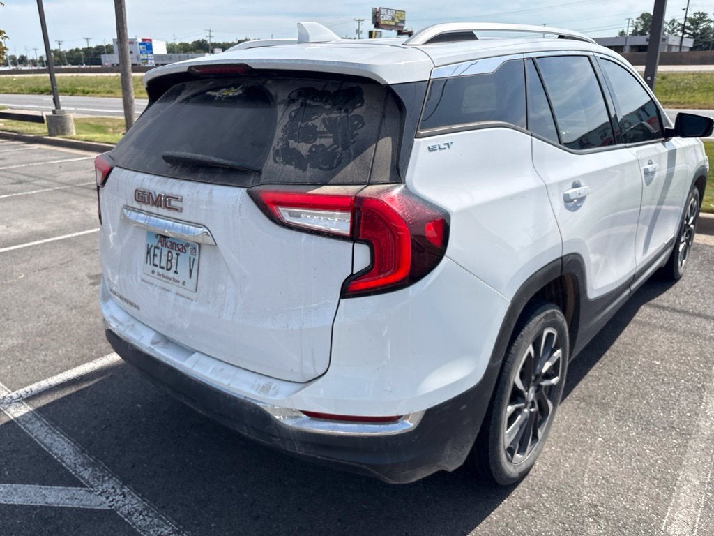 2022 GMC Terrain SLT