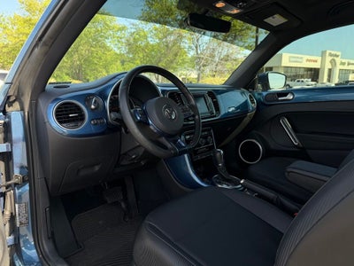2019 Volkswagen Beetle 2.0T SE