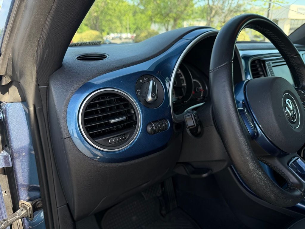 2019 Volkswagen Beetle 2.0T SE