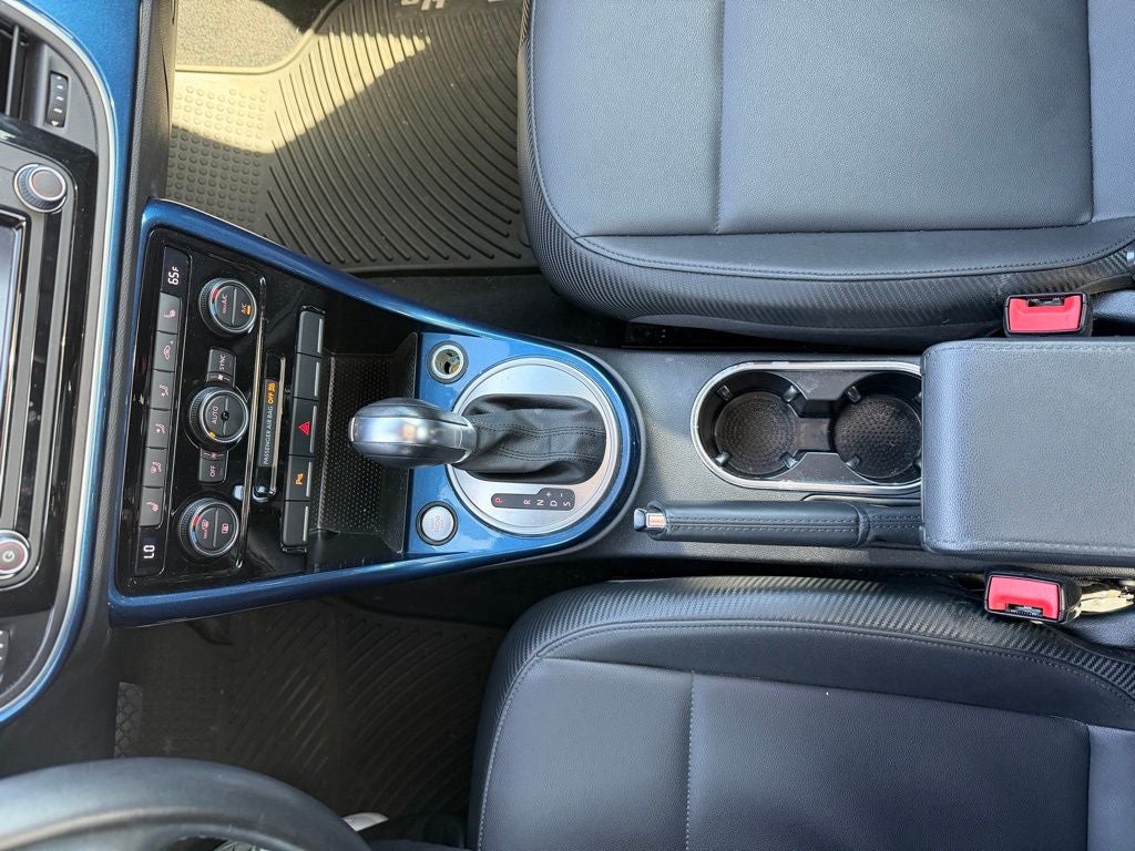 2019 Volkswagen Beetle 2.0T SE
