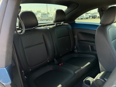 2019 Volkswagen Beetle 2.0T SE