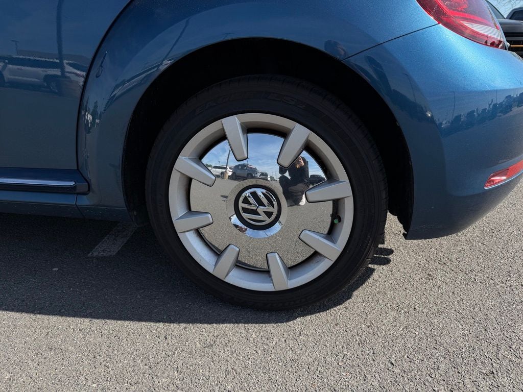 2019 Volkswagen Beetle 2.0T SE