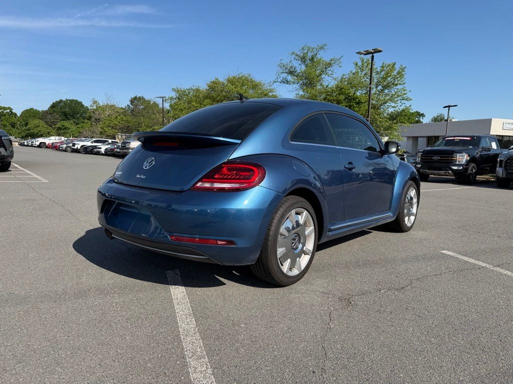 2019 Volkswagen Beetle 2.0T SE
