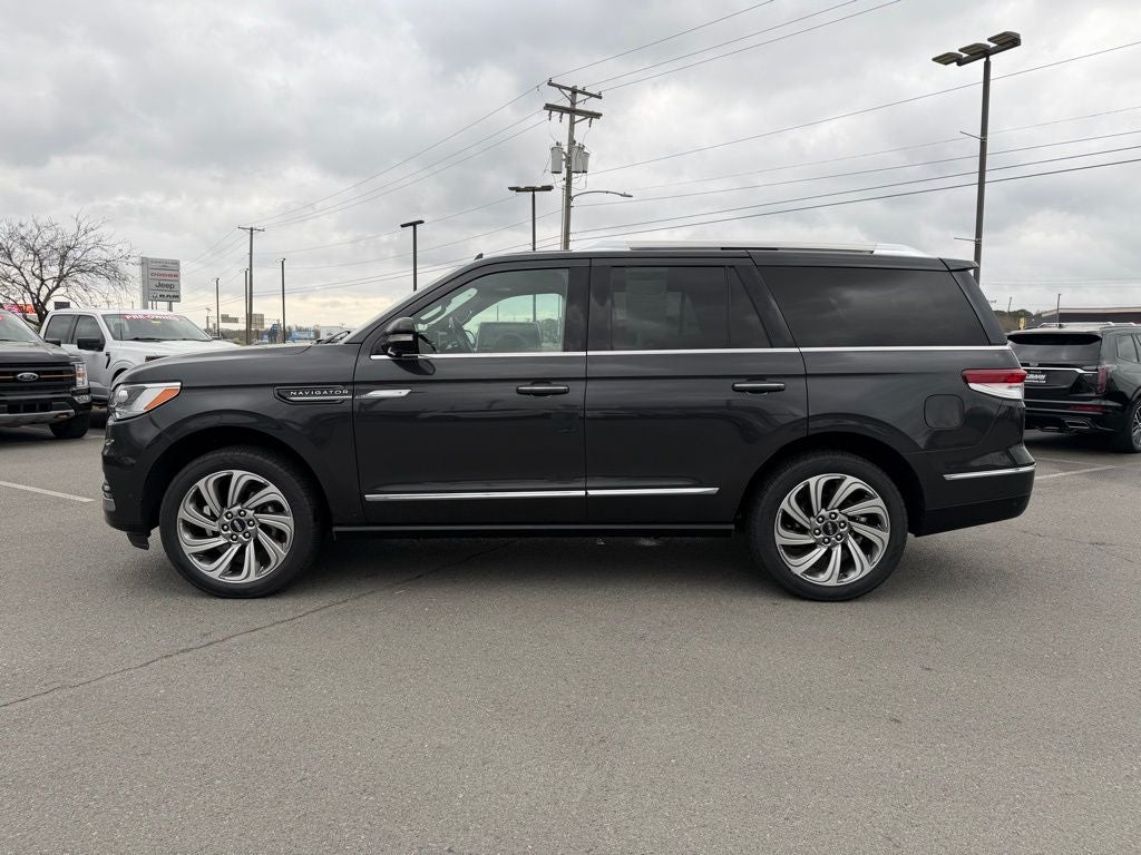 2023 Lincoln Navigator Reserve